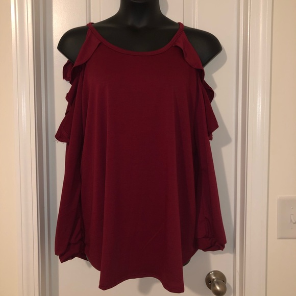 Sweet Lovely by Jen Cold shoulder long sleeve red tunic size 1X from Chic Soul - Picture 4 of 9